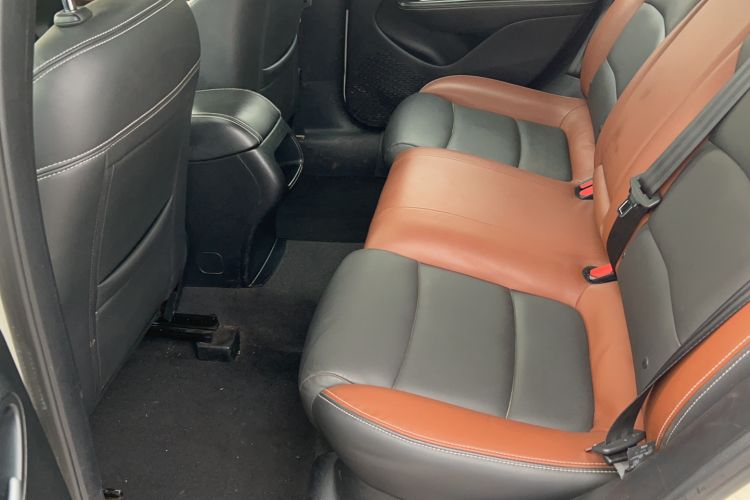 Used Fiat Viaggio 2015 1.4T Manual Jingxiang Edition Left Rear Seat