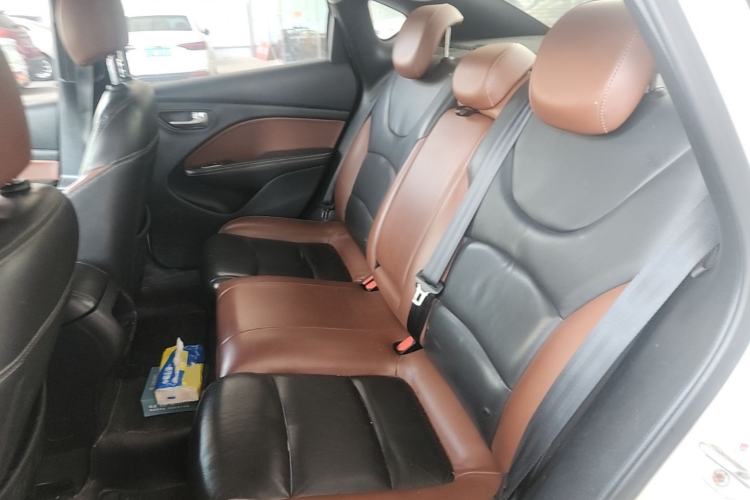 Used Fiat Viaggio 2015 1.4T Automatic Jingxiang Edition Left Rear Seat