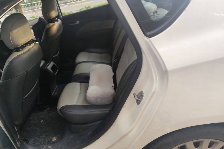 Used Fiat Viaggio 2015 1.4T Automatic Enjoyment Edition Left Rear Seat
