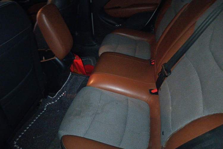 Used Fiat Viaggio 2015 1.4T Automatic Enjoyment Edition Left Rear Seat