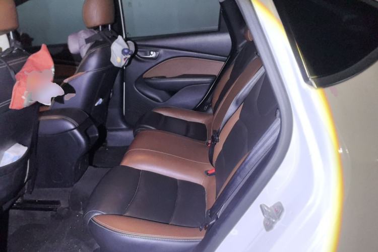 Used Fiat Viaggio 2015 1.4T Automatic Jingxiang Edition Left Rear Seat