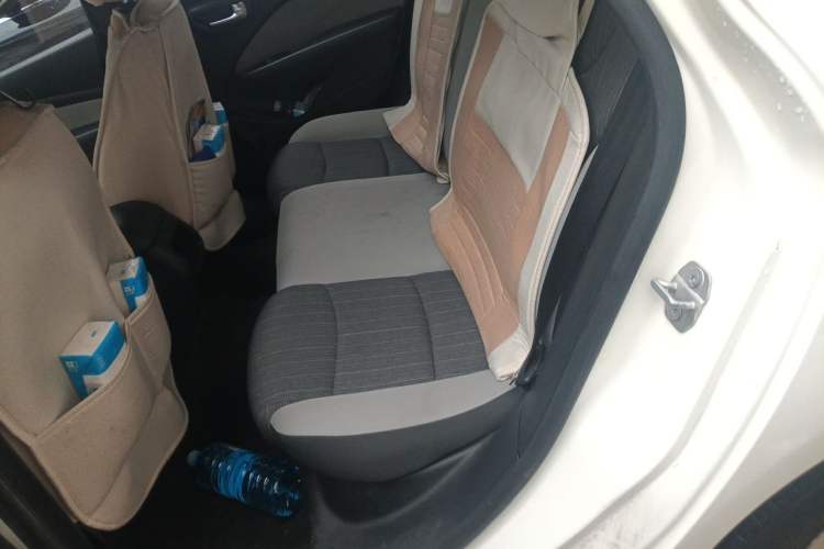 Used Fiat Viaggio 2015 1.4T Automatic Enjoyment Edition Left Rear Seat