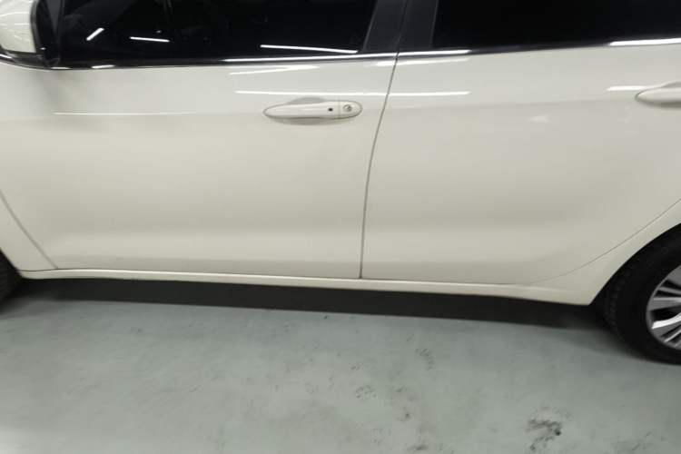 Used Fiat Viaggio 2015 1.4T Automatic Jingxiang Edition Left Side Sill