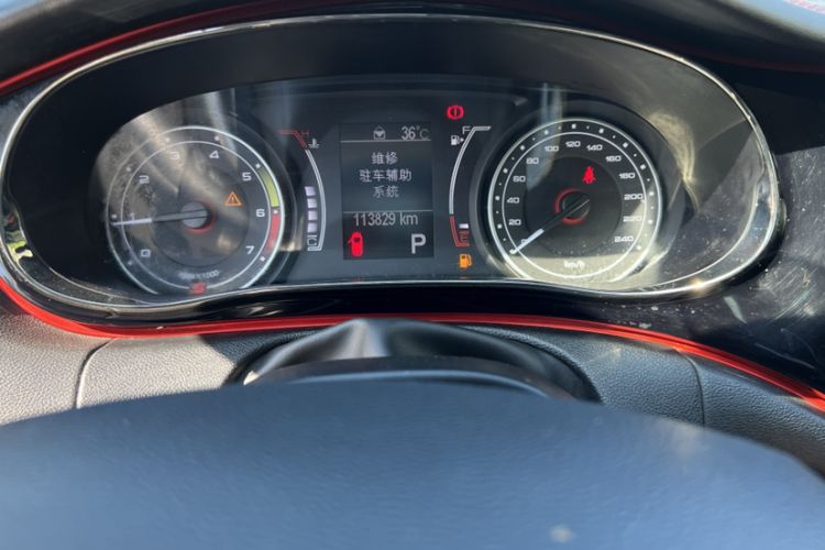Used Fiat Viaggio 2015 1.4T Automatic Night Edition Odometer Close Up
