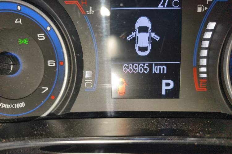 Used Fiat Viaggio 2015 1.4T Automatic Smart Edition Odometer Close Up