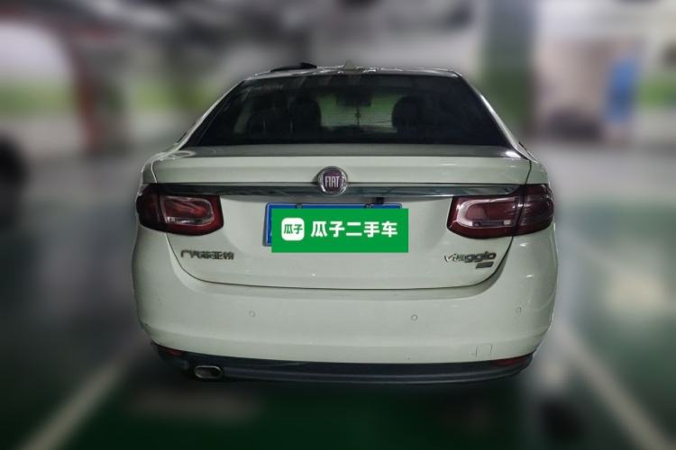 Used Fiat Viaggio 2015 1.4T Automatic Luxury Edition Rear