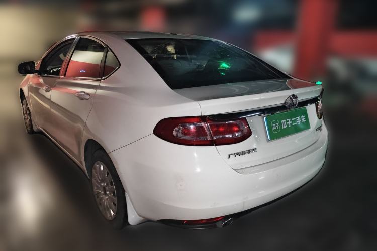 Used Fiat Viaggio 2015 1.4T Manual Enjoyment Edition Rear Left 45 Deg