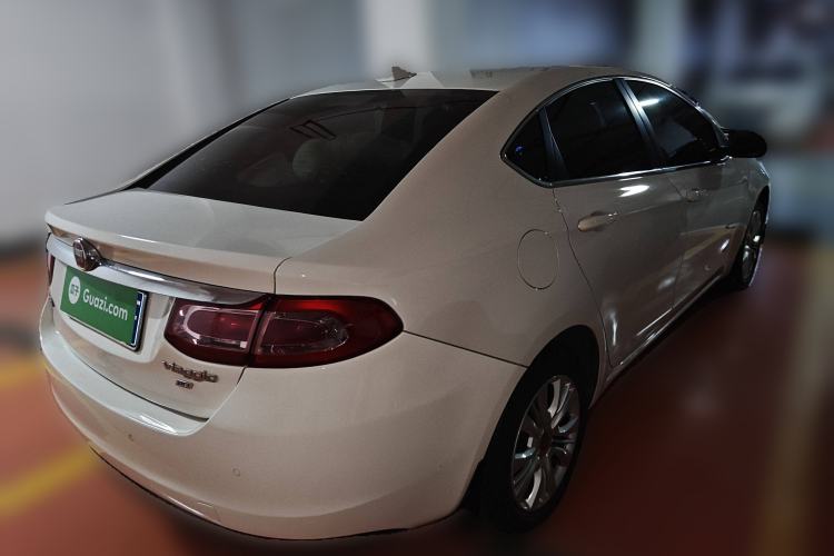 Used Fiat Viaggio 2015 1.4T Automatic Jingxiang Edition Rear Right 45 Deg