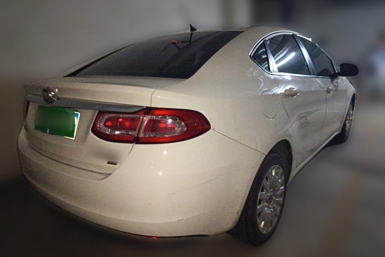 Used Fiat Viaggio 2015 1.4T Manual Enjoyment Edition Rear Right 45 Deg