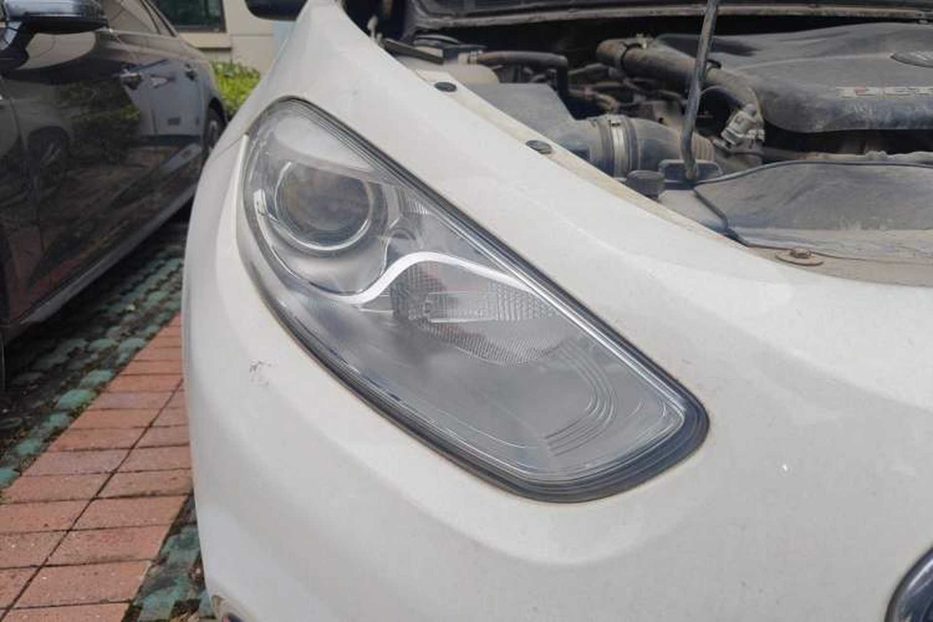 Used Fiat Viaggio 2015 1.4T Automatic Smart Edition Right Front Headlight