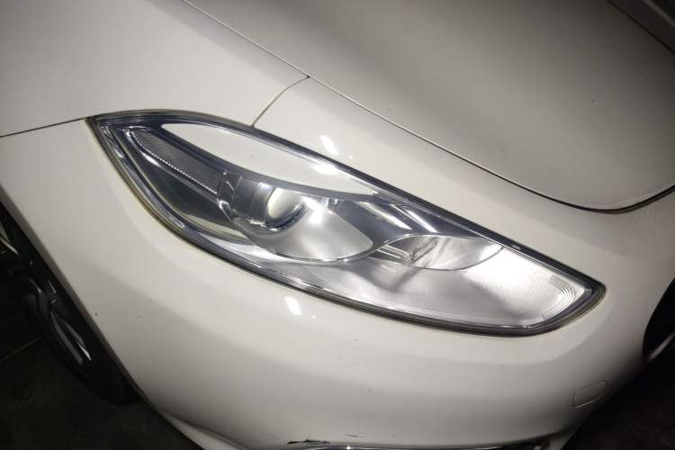 Used Fiat Viaggio 2015 1.4T Automatic Jingxiang Edition Right Front Headlight