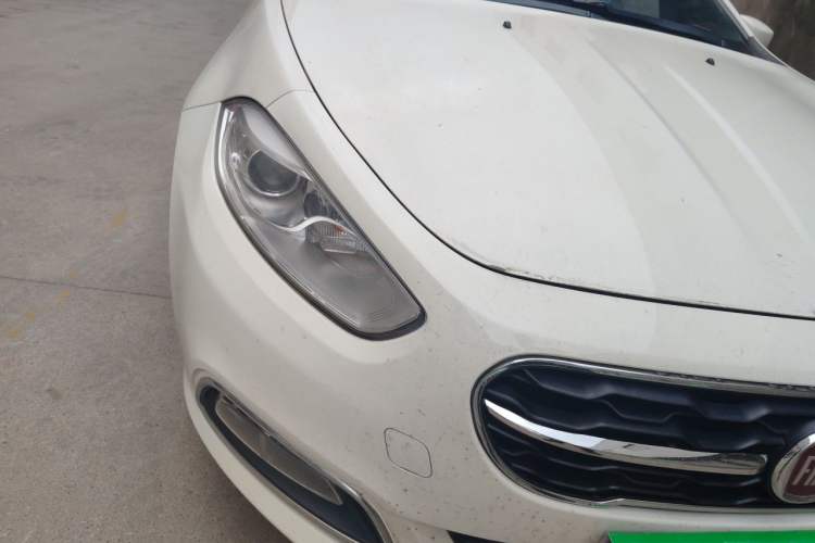 Used Fiat Viaggio 2015 1.4T Manual Jingxiang Edition Right Front Headlight
