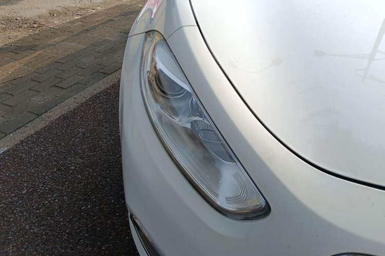 Used Fiat Viaggio 2015 1.4T Automatic Jingxiang Edition Right Front Headlight