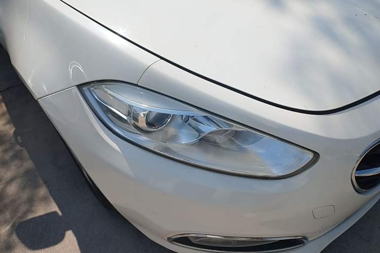 Used Fiat Viaggio 2015 1.4T Manual Jingxiang Edition Right Front Headlight