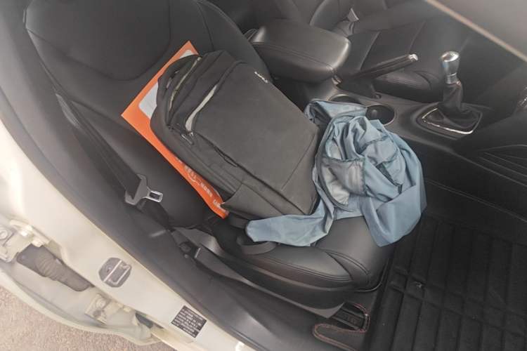 Used Fiat Viaggio 2015 1.4T Manual Enjoyment Edition Right Front Seat
