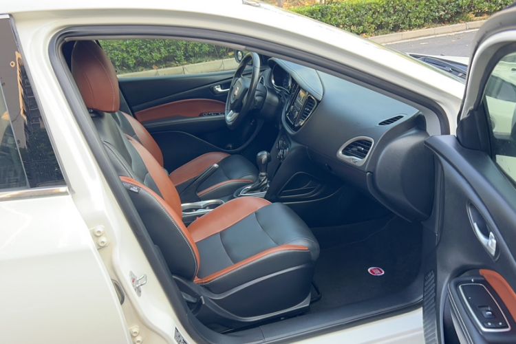 Used Fiat Viaggio 2015 1.4T Automatic Jingxiang Edition Right Front Seat