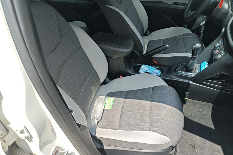 Used Fiat Viaggio 2015 1.4T Manual Enjoyment Edition Right Front Seat