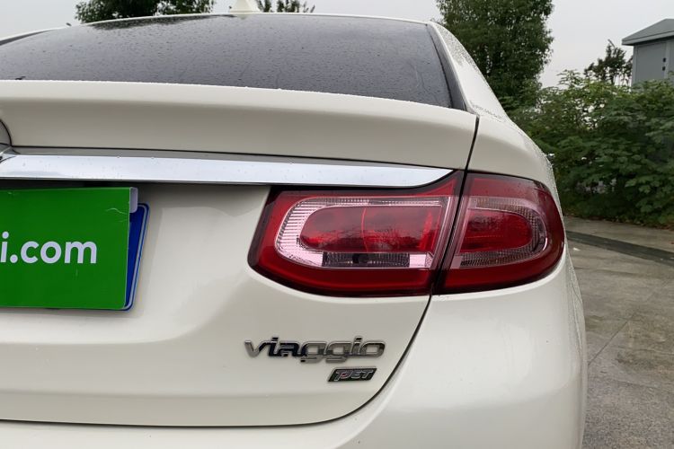 Used Fiat Viaggio 2015 1.4T Automatic Jingxiang Edition Right Rear Taillight