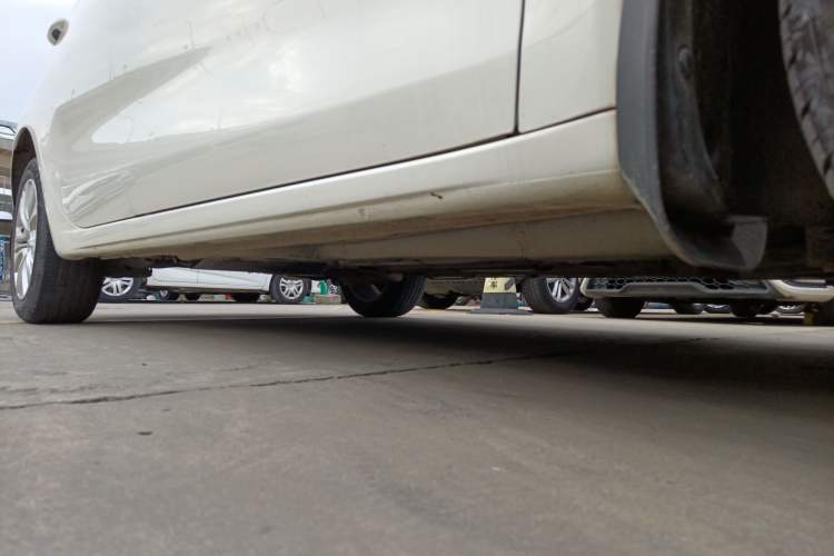 Used Fiat Viaggio 2015 1.4T Manual Jingxiang Edition Right Side Sill
