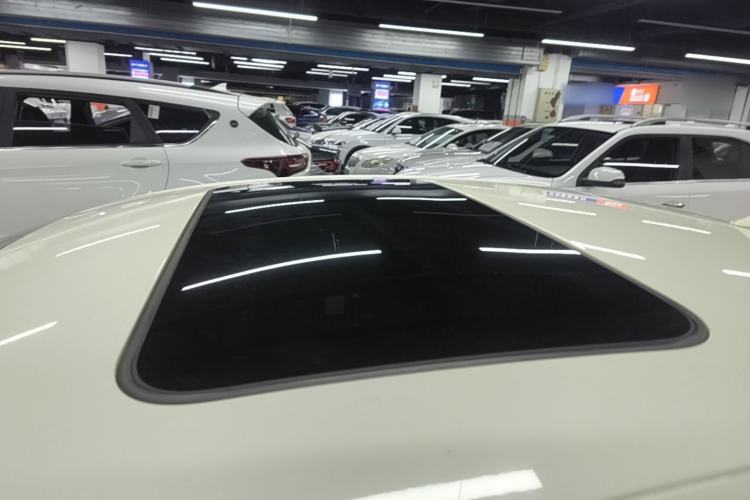 Used Fiat Viaggio 2015 1.4T Automatic Jingxiang Edition Roof