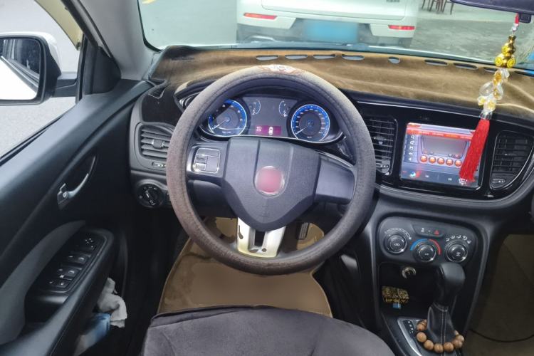 Used Fiat Viaggio 2015 1.4T Automatic Enjoyment Edition Steering Wheel