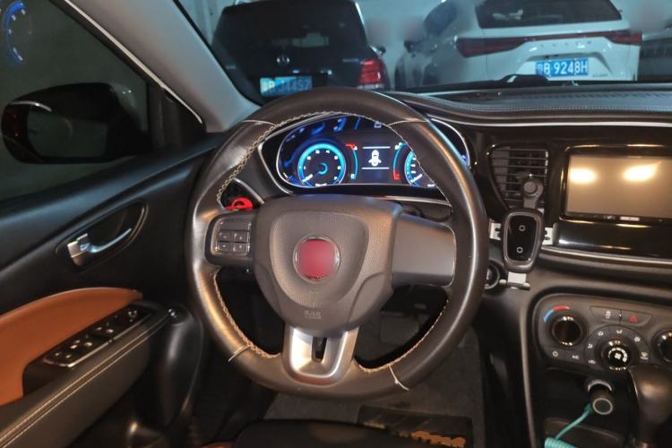 Used Fiat Viaggio 2015 1.4T Automatic Jingxiang Edition Steering Wheel