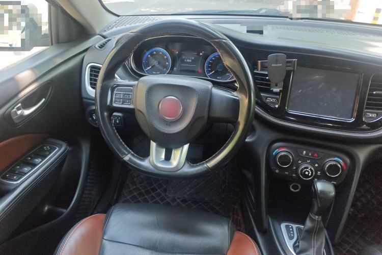 Used Fiat Viaggio 2015 1.4T Automatic Jingxiang Edition Steering Wheel