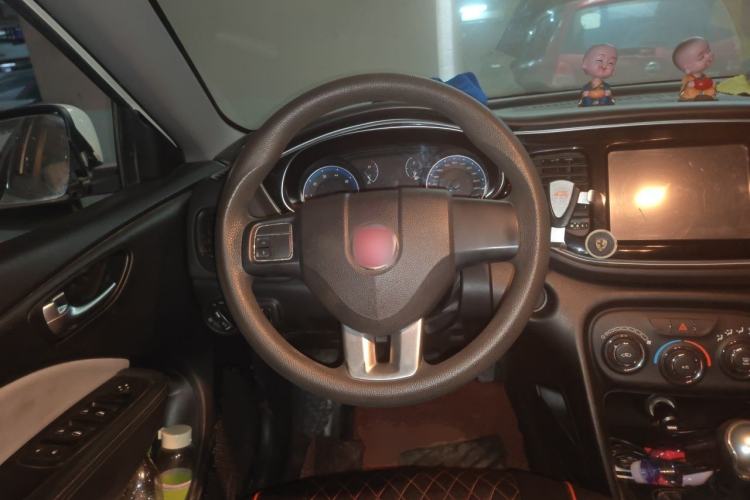 Used Fiat Viaggio 2015 1.4T Manual Enjoyment Edition Steering Wheel