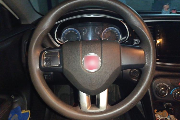 Used Fiat Viaggio 2015 1.4T Manual Enjoyment Edition Steering Wheel