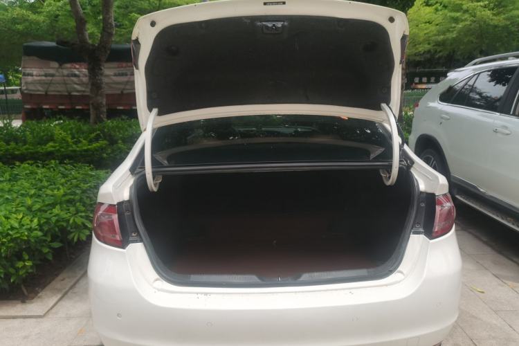 Used Fiat Viaggio 2015 1.4T Automatic Jingxiang Edition Trunk