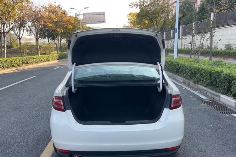 Used Fiat Viaggio 2015 1.4T Automatic Jingxiang Edition Trunk