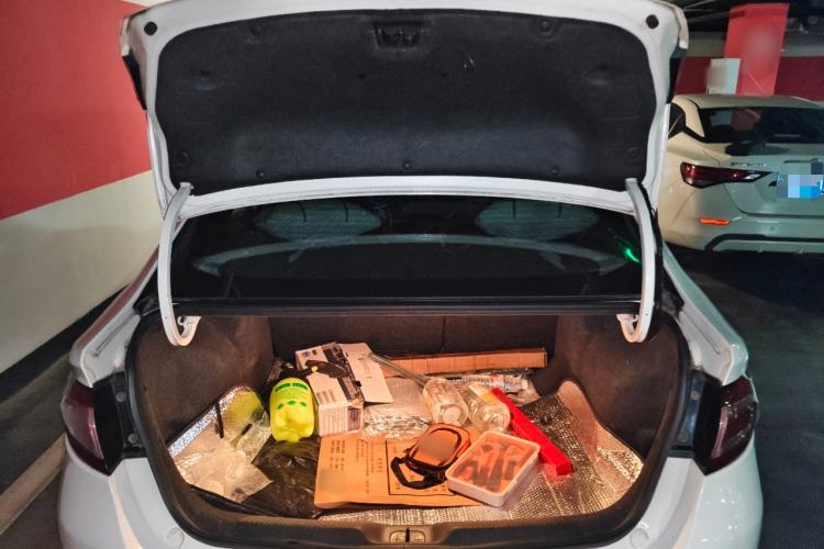Used Fiat Viaggio 2015 1.4T Manual Enjoyment Edition Trunk