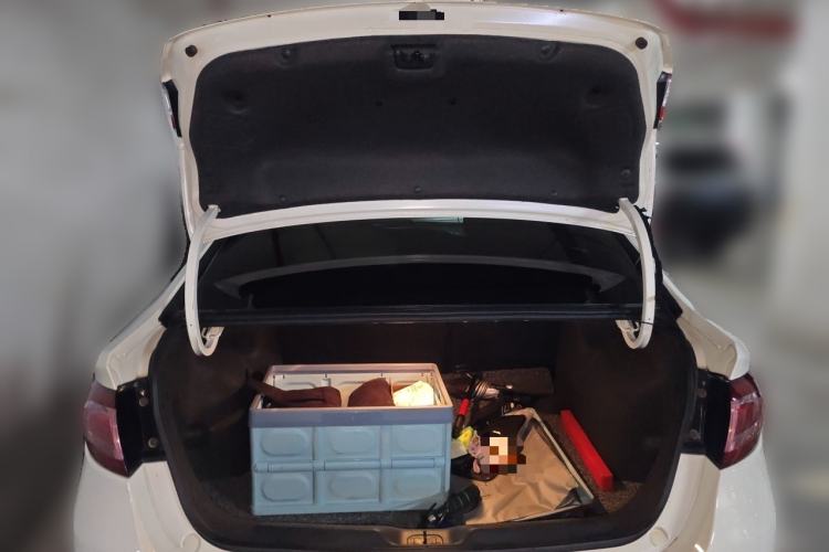 Used Fiat Viaggio 2015 1.4T Automatic Jingxiang Edition Trunk