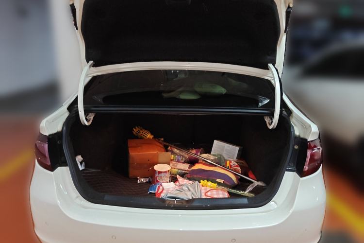 Used Fiat Viaggio 2015 1.4T Automatic Jingxiang Edition Trunk