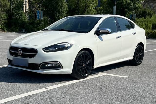 Used Fiat Viaggio 2015 1.4T Automatic Night Edition