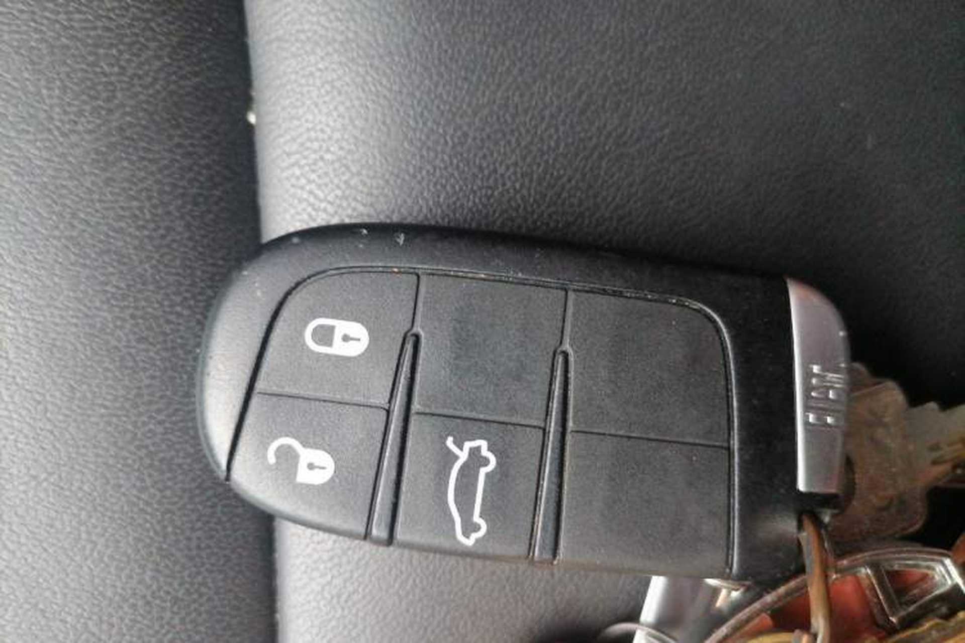 Used Fiat Viaggio 2015 1.4T Automatic Jingxiang Edition Vehicle Key