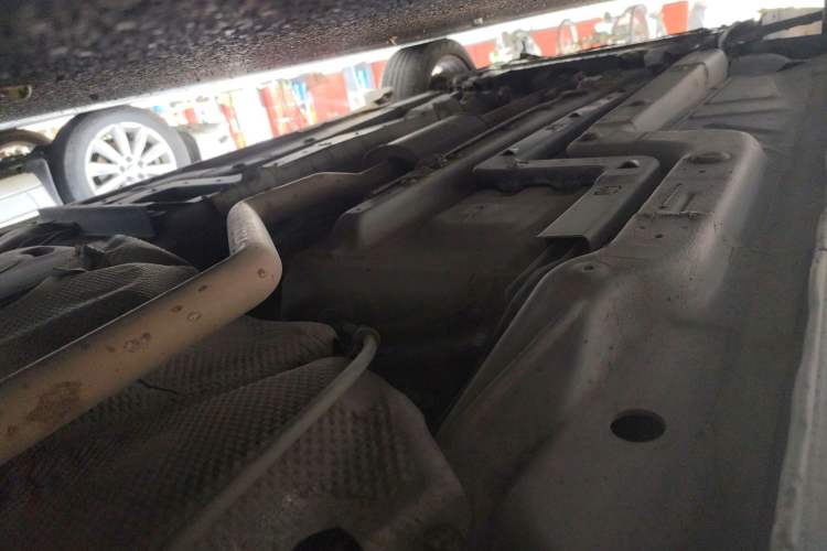 Used Fiat Viaggio 2015 1.4T Manual Jingxiang Edition Chassis Rear Left