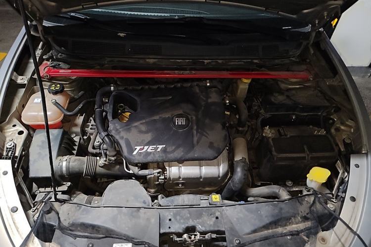 Used Fiat Viaggio 2015 1.4T Automatic Jingxiang Edition Engine Bay