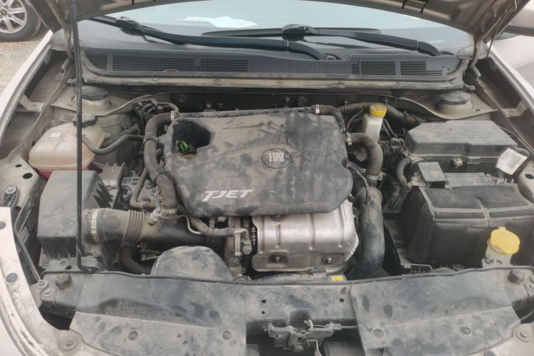 Used Fiat Viaggio 2015 1.4T Manual Enjoyment Edition Engine Bay