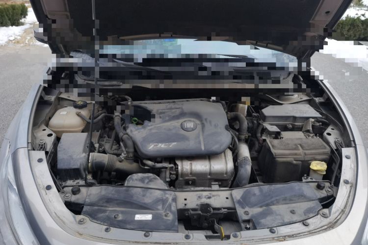 Used Fiat Viaggio 2015 1.4T Automatic Jingxiang Edition Engine Bay