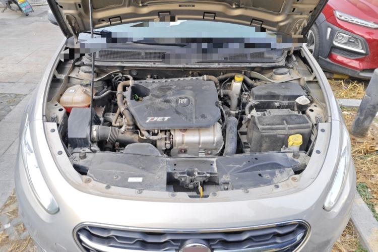 Used Fiat Viaggio 2015 1.4T Manual Enjoyment Edition Engine Bay