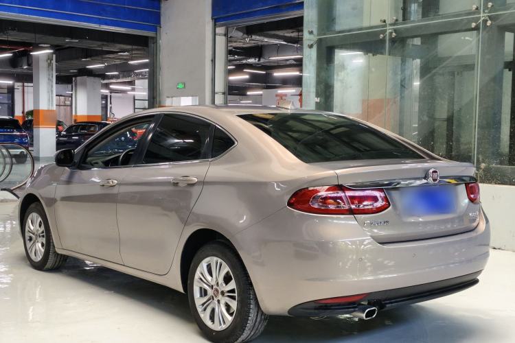Used Fiat Viaggio 2015 1.4T Automatic Jingxiang Edition Exterior 4