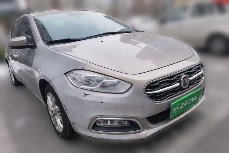 Used Fiat Viaggio 2015 1.4T Automatic Jingxiang Edition Front Right 45 Deg
