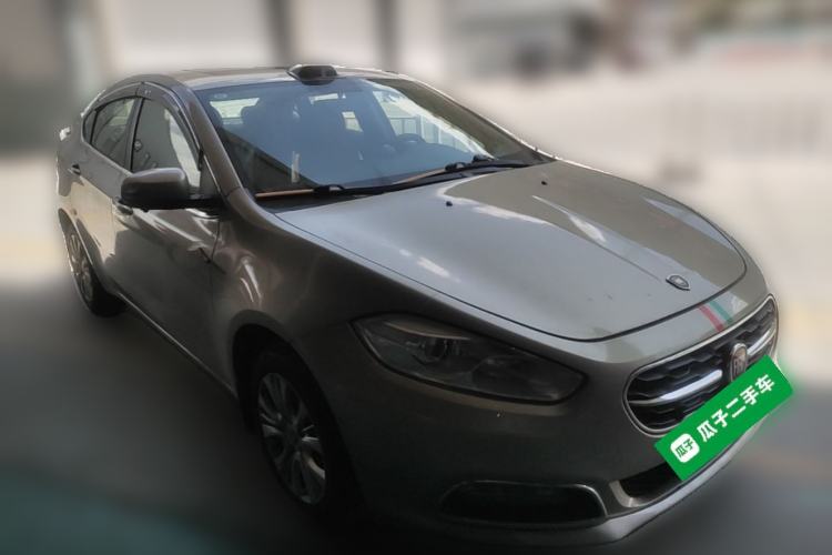 Used Fiat Viaggio 2015 1.4T Automatic Jingxiang Edition Front Right 45 Deg