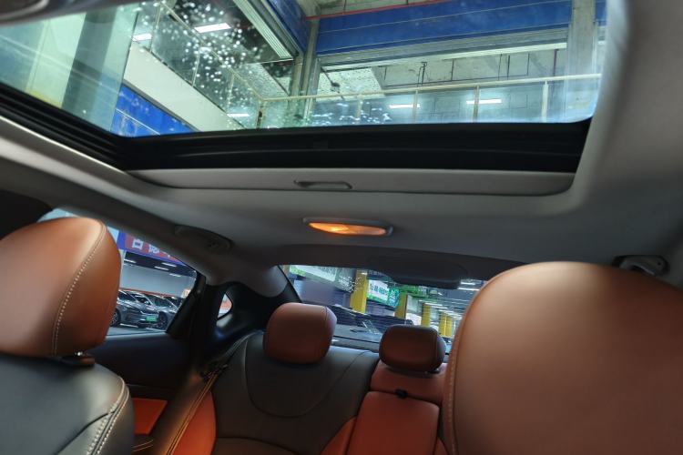Used Fiat Viaggio 2015 1.4T Automatic Jingxiang Edition Headliner