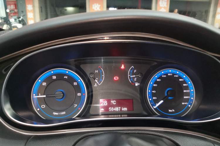 Used Fiat Viaggio 2015 1.4T Manual Enjoyment Edition Instrument Cluster