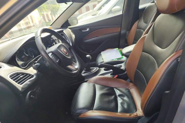 Used Fiat Viaggio 2015 1.4T Manual Jingxiang Edition Left Front Seat