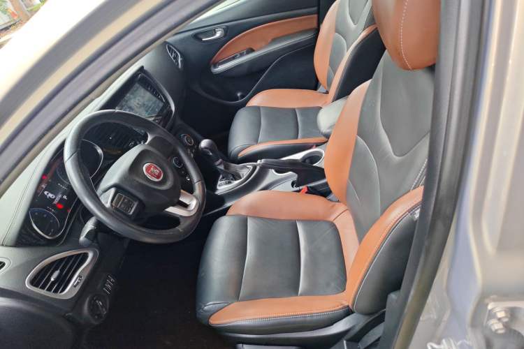 Used Fiat Viaggio 2015 1.4T Automatic Jingxiang Edition Left Front Seat