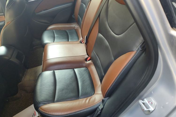 Used Fiat Viaggio 2015 1.4T Manual Jingxiang Edition Left Rear Seat