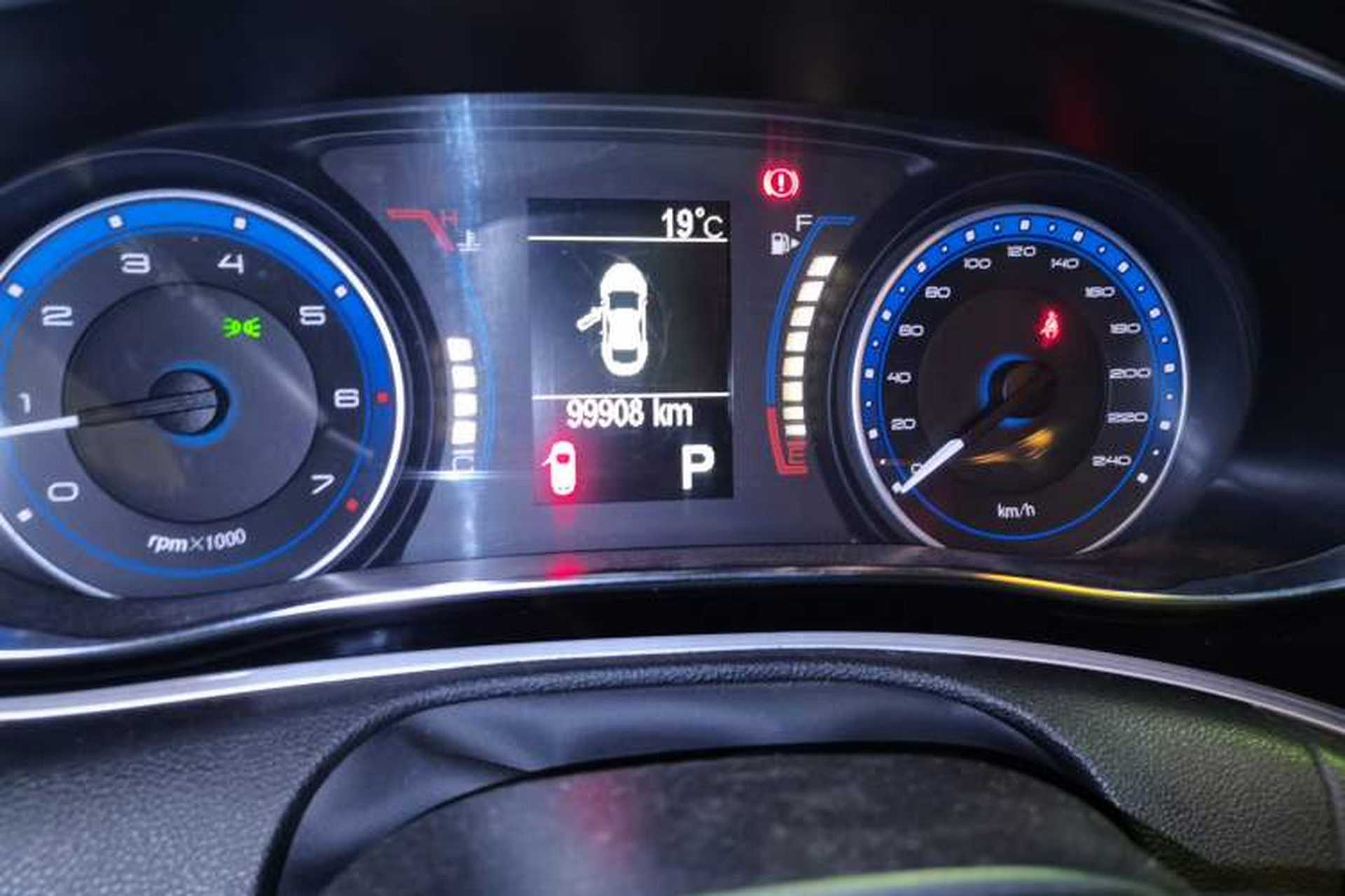 Used Fiat Viaggio 2015 1.4T Automatic Jingxiang Edition Odometer Close Up